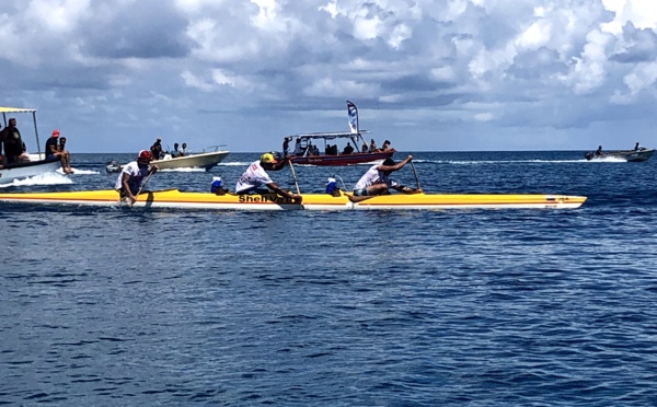 Rairoa Nui Va'a Toru : Shell Va'a marque son territoire