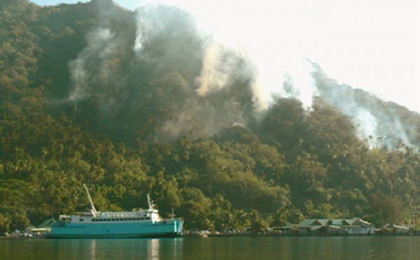 Incendie à Moorea : les habitations hors de danger pour l'instant