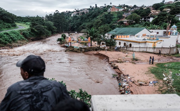 Afrique du Sud: 51 morts dans des inondations, le président Ramaphosa sur place