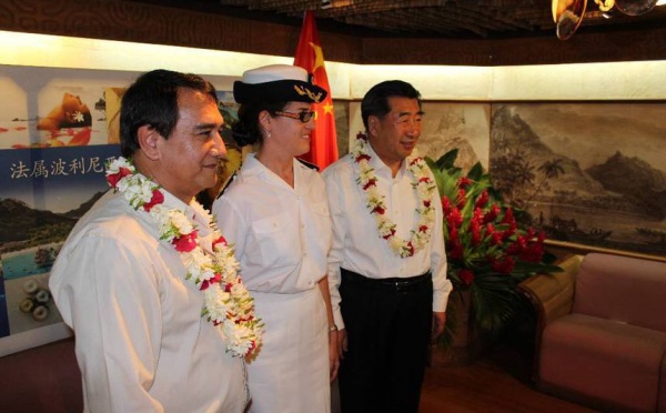M. HUI Liang Yu, Vice Premier ministre de la République Populaire de Chine, fait escale à Papeete