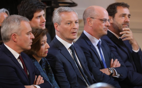 Le gouvernement commence à plancher sur les mesures annoncées par Macron