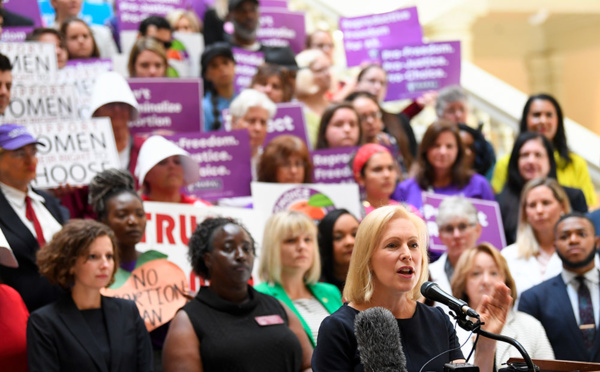 Etats-Unis: des milliers de manifestants en Alabama contre l'interdiction de l'avortement