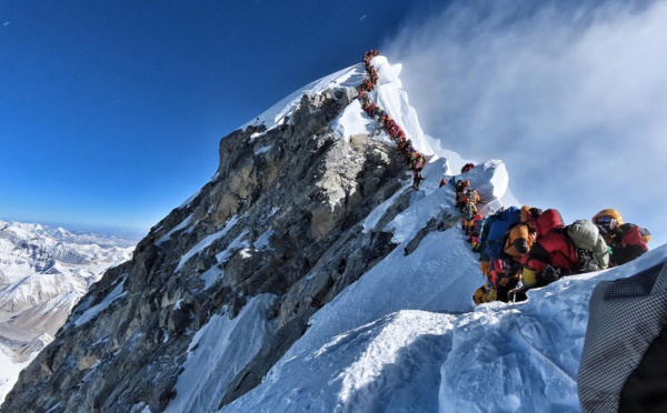 Embouteillage sur l'Everest, deux nouveaux décès d'alpinistes