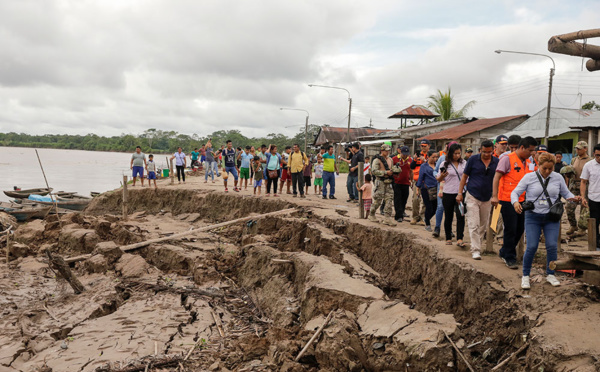 Un séisme de magnitude 8 fait un mort et 26 blessés au Pérou et en Equateur