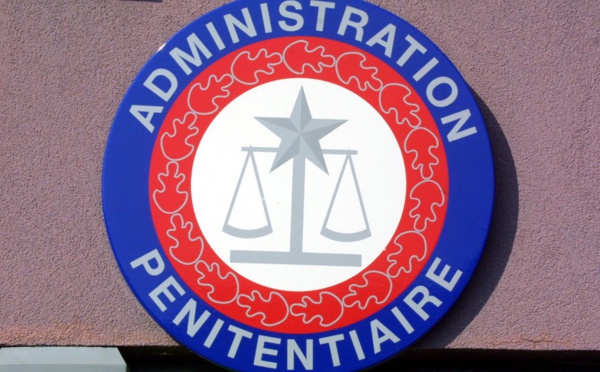 Pour "briser le silence", un rapport sur les violences de surveillants de prison