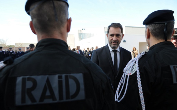 Démantèlement d'un groupe d'ultra-droite soupçonné de projet d'attaque contre des lieux de culte