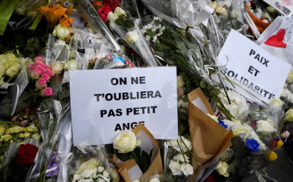 Enfant tué à Lorient: la passagère arrêtée, le chauffard toujours en cavale