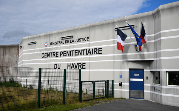 Surveillants agressés à la prison du Havre: les faits requalifiés en "tentative d'assassinats terroristes"