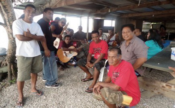 A la dérive pendant plus d'un mois dans le Pacifique sud