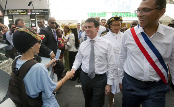 Le maire de Pointe-à-Pitre, menacé de révocation, démissionne