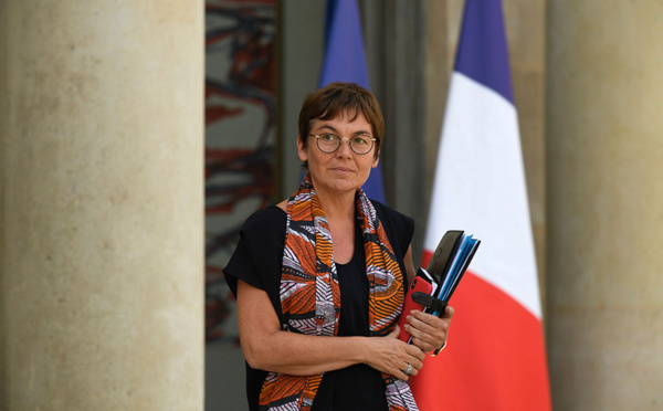 "Pas de relations tendues entre Le président de la République et moi", dit Annick Girardin