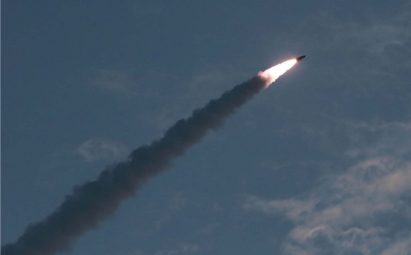 Kim Jong Un: les tirs de missiles sont un "avertissement" à Séoul