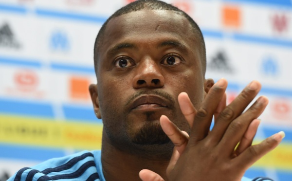 Patrice Evra quitte le foot par la petite porte