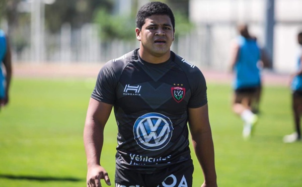 Rupture du ligament croisé pour Makalea Foliaki