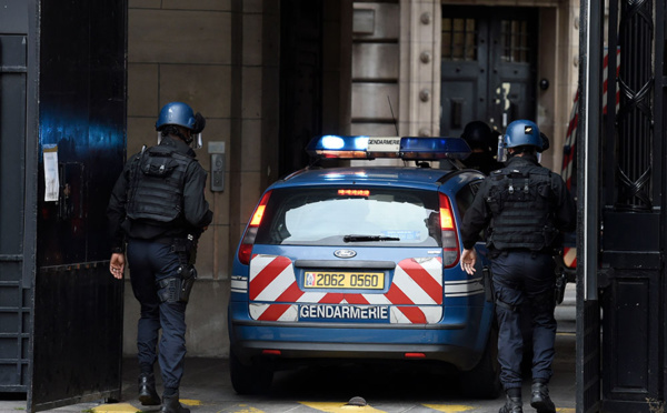 G7: cinq interpellations après un appel à attaquer des gendarmes