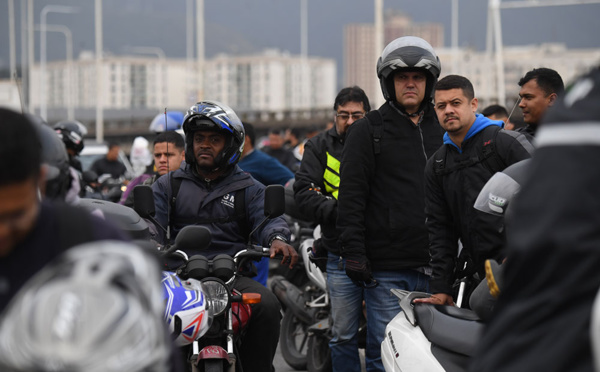 Le preneur d'otages dans un bus à Rio abattu par la police