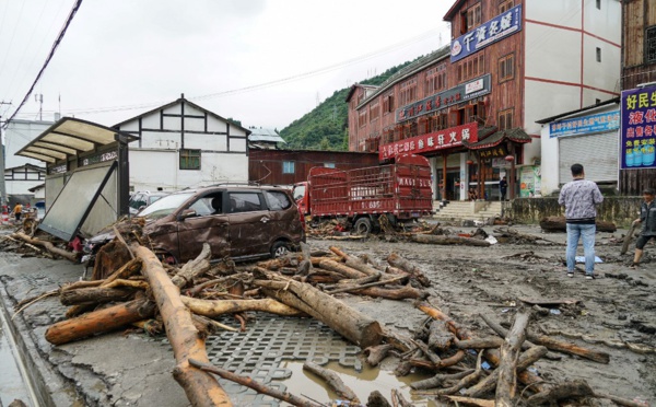 Chine: 9 morts, 35 disparus dans des coulées de boue