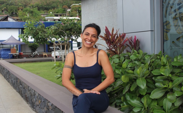 Taina Calissi scénarise son come-back artistique