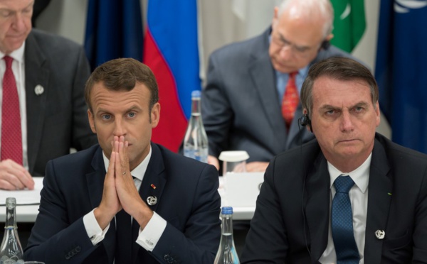 Bolsonaro exige que Macron "retire ses insultes" avant de discuter de l'aide du G7