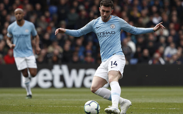 Bleus: Ikoné en invité surprise d'un groupe ouvert à Laporte