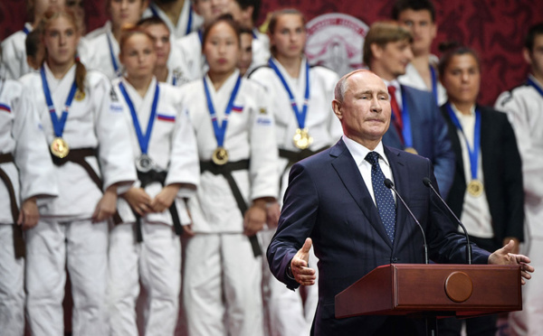 A Vladivostok, la Russie annonce de grands projets tournés vers l'Asie