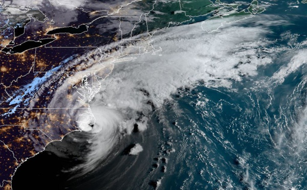 Après avoir dévasté les Bahamas, Dorian s'abat sur le Canada