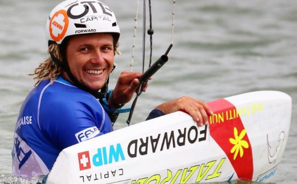 Lhostis attaque l'IKA en justice