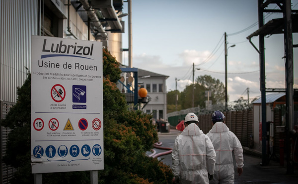 Incendie de Rouen: le gouvernement promet la transparence totale