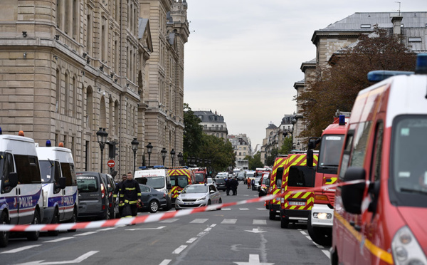 Attaque à la préfecture de police de Paris: quatre policiers tués, l'auteur abattu