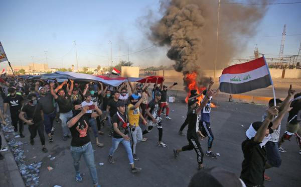 Contestation en Irak: première réunion du Parlement, après une semaine meurtrière