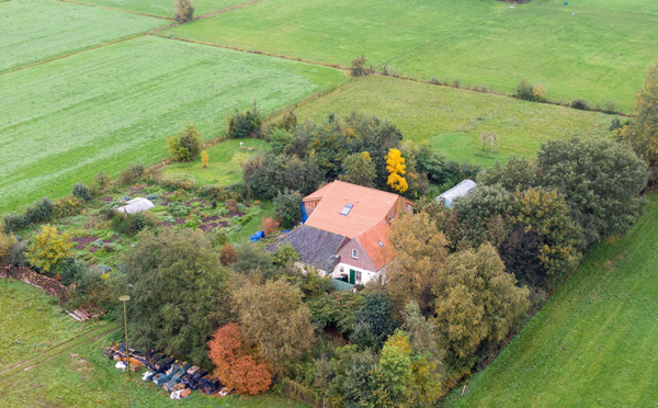 Pays-Bas : découverte d'une famille "attendant la fin des temps" recluse dans une ferme