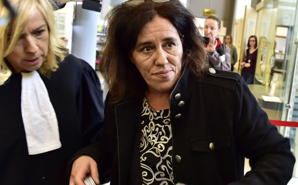 "Bébé du coffre": peine alourdie en appel, 5 ans ferme pour la mère