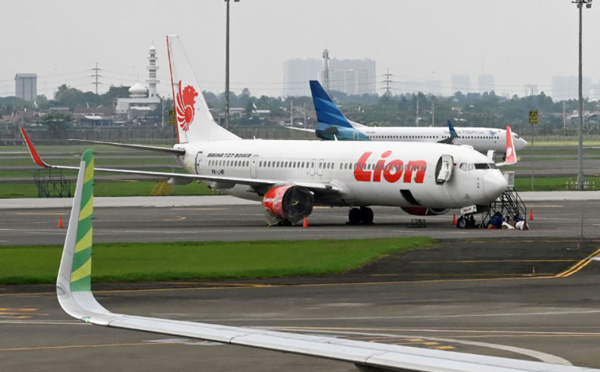 Le crash du Boeing 737 MAX de Lion Air en partie lié à un défaut de conception, selon l'enquête indonésienne