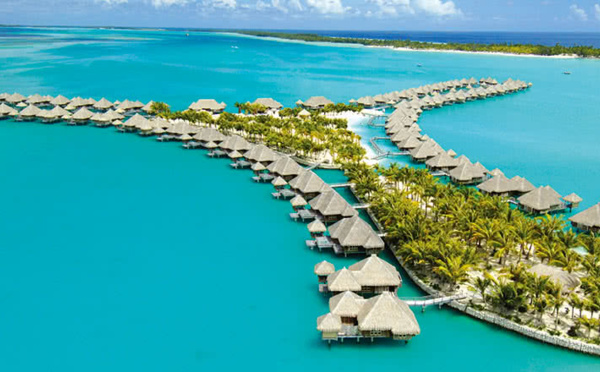 Le St Régis peut s'agrandir sur le lagon de Bora Bora