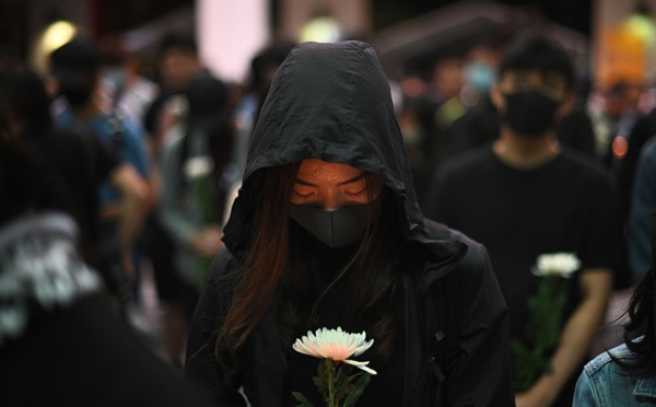 Hong Kong: le décès d'un étudiant suscite l'indignation