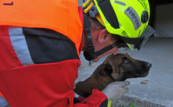 Quatre blessés dans le sud-est de la France secoué par un fort séisme
