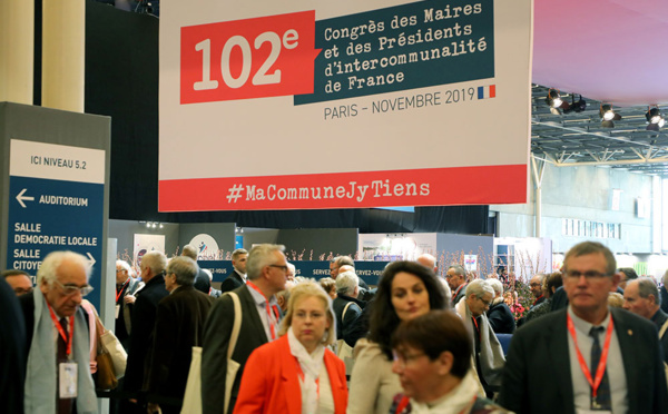 Ouverture du Congrès des maires, en attendant Macron