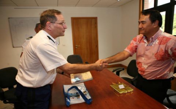 Visite de courtoisie du Général de corps d'armée Serge Caillet, Commandant la Gendarmerie Outre Mer.