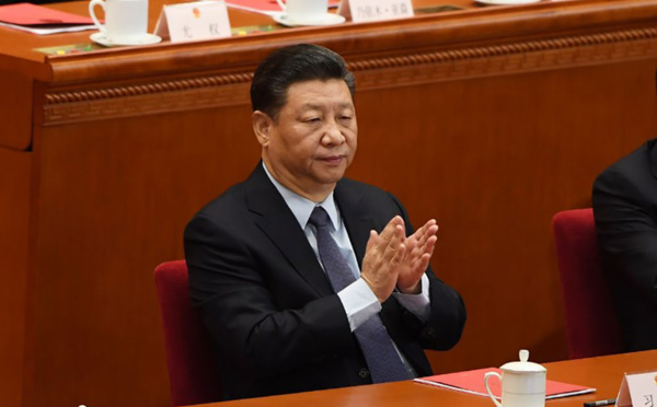 Même pas peur: Xi Jinping réplique à Trump en pleine guerre commerciale