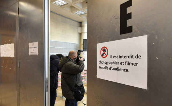 Une mère enlève et cache son enfant pendant près de six ans: un an ferme