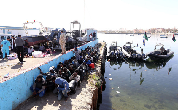 La France renonce à la livraison controversée de six bateaux à la Libye