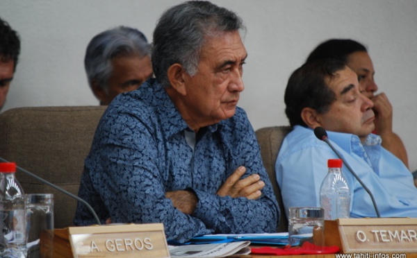 Oscar Temaru : « La population atteinte du syndrome de Stockholm »