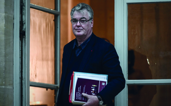 Retraites: accusé de conflit d'intérêts, Delevoye démissionne d'un institut de formation