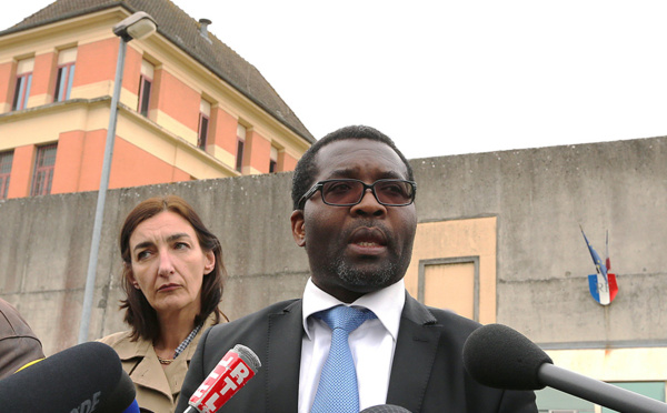 Mayotte: sept personnes, dont un policier, arrêtées pour avoir fait entrer des étrangers