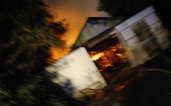 Une maison en feu à Mahina (actualisé)