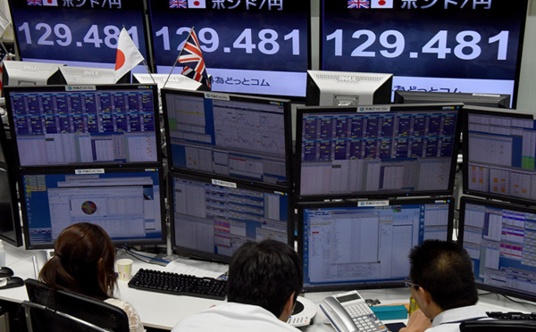 L'économie mondiale menacée de lente asphyxie, malgré les espoirs de trêve commerciale