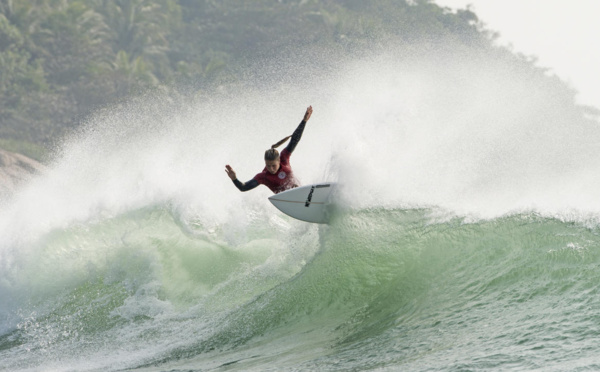 Braye, Fierro et Vaast en Chine