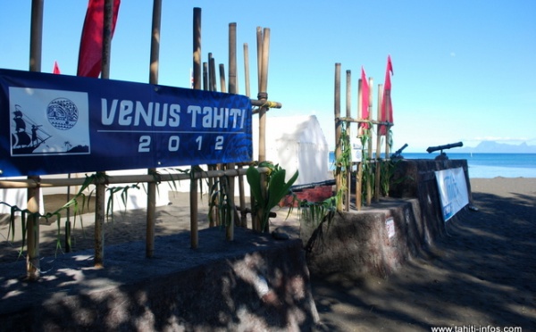 Le fort Cook reconstitué à la Pointe Vénus pour le transit de Vénus du 5 juin