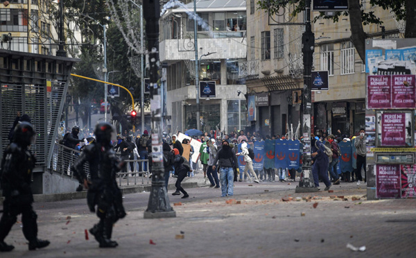 Colombie: reprise des manifestations, affrontements avec la police