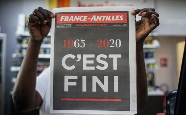 "C'est fini", "merci": le quotidien France-Antilles sort son ultime édition